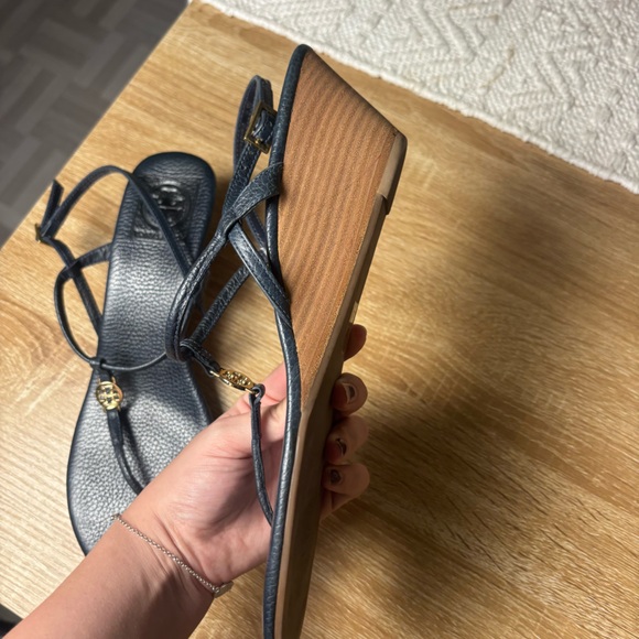 Tory Burch Emmy Demi Wedge Sandal Size 11 Navy Blue - Picture 4 of 10